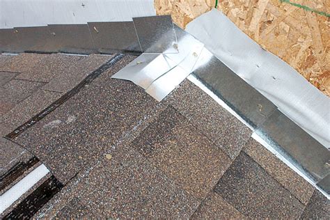 Roof Flashing Repair: 8 Easy Steps